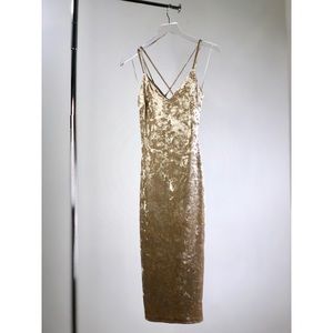 Velvet midi dress by Blush Boutique NEW with Tags